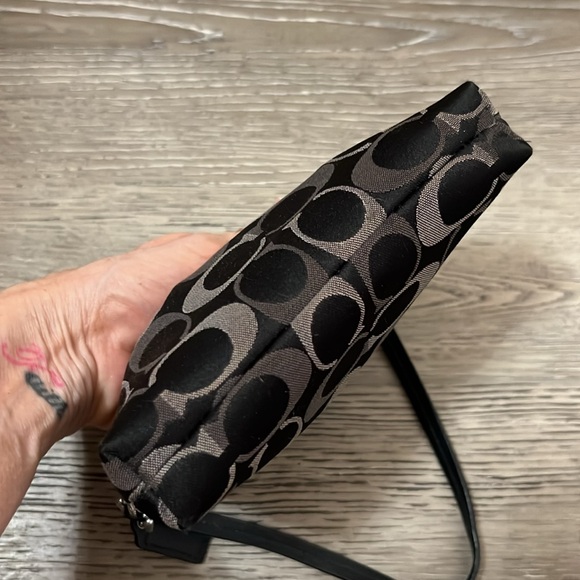 Coach Black/Silver Signature Wristlet Clutch with Strap - Picture 8 of 8